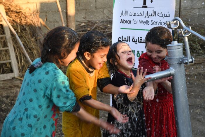 ⁦بئر مضخة يدوية في باكستان⁩ - الصورة ⁦1⁩